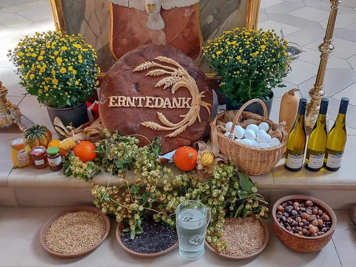 Erntedankaltar in der Pfarrkirche Hl. Geist
