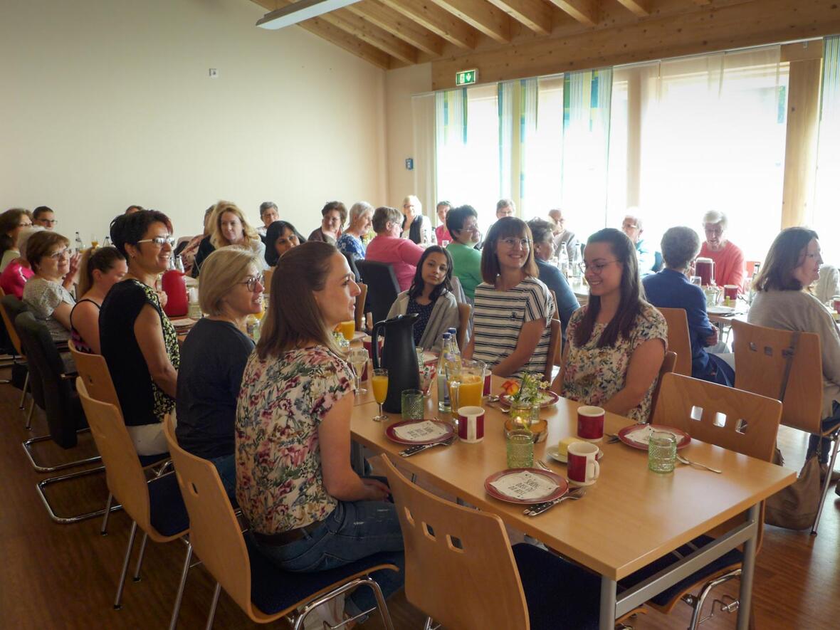 Der Saal im Gemeindehaus war voll besetzt