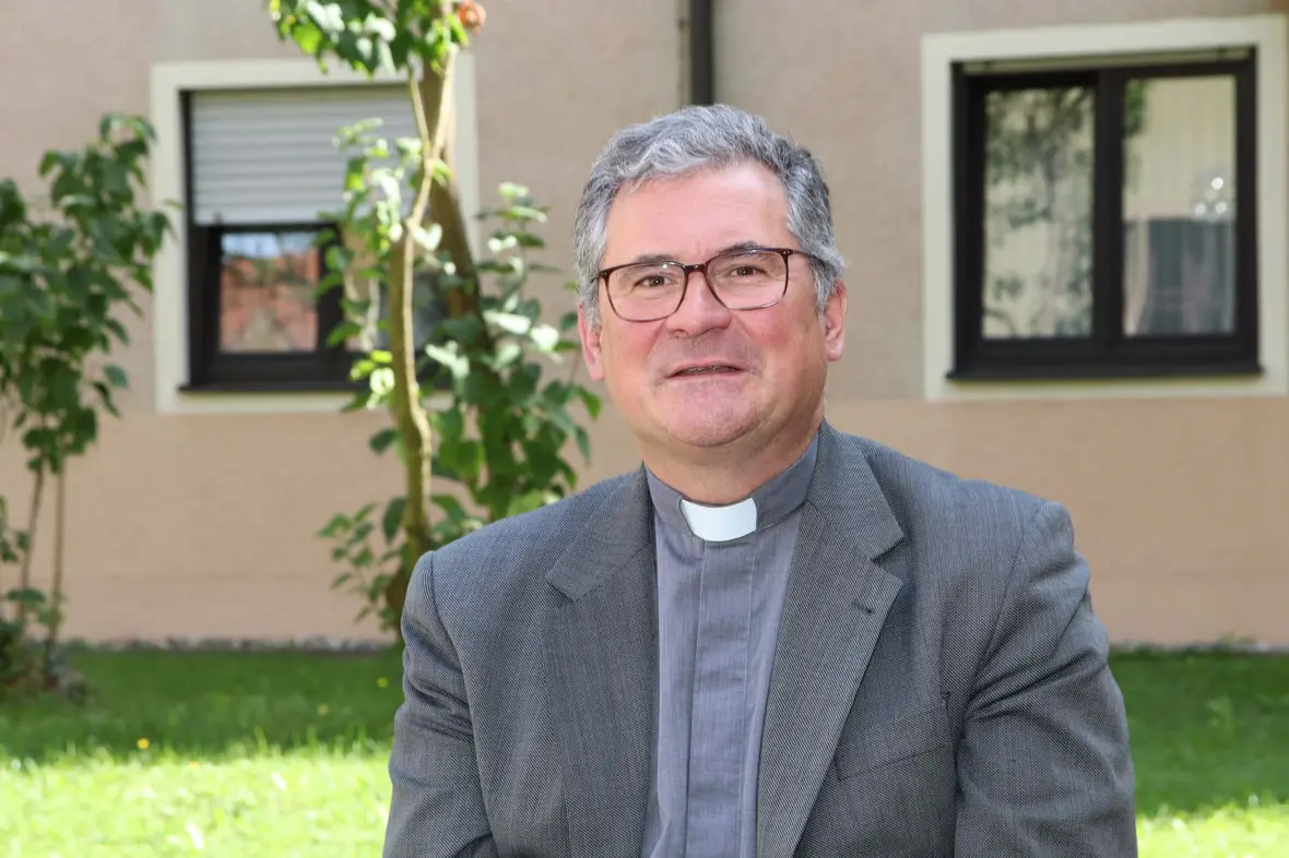 Diözesan-Caritasdirektor Domkapitular Dr. A. Magg