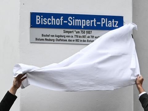 Bischof-Simpert-Platz Einweihung
