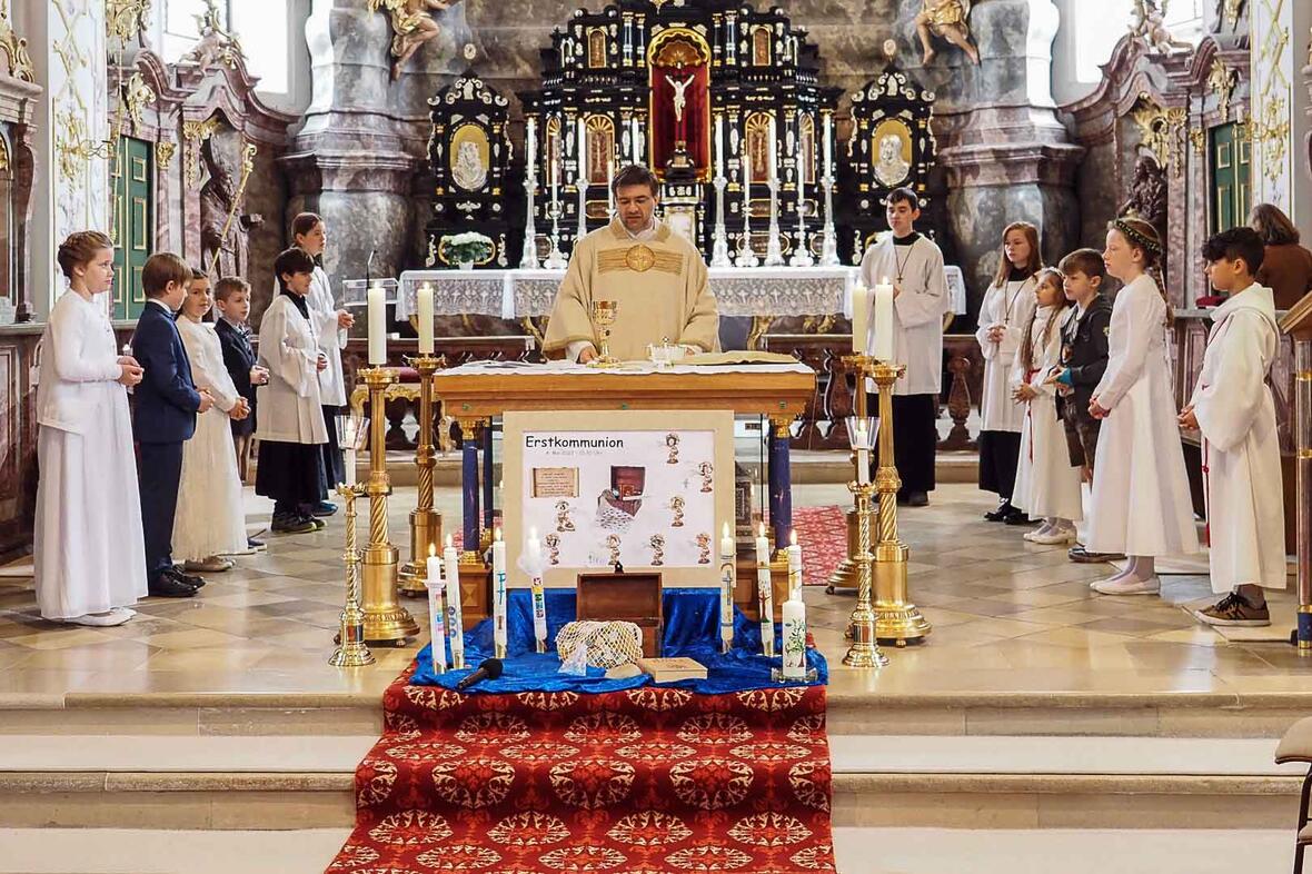 Erstkommunion der Bittenbrunner Kinder in der Hofkirche