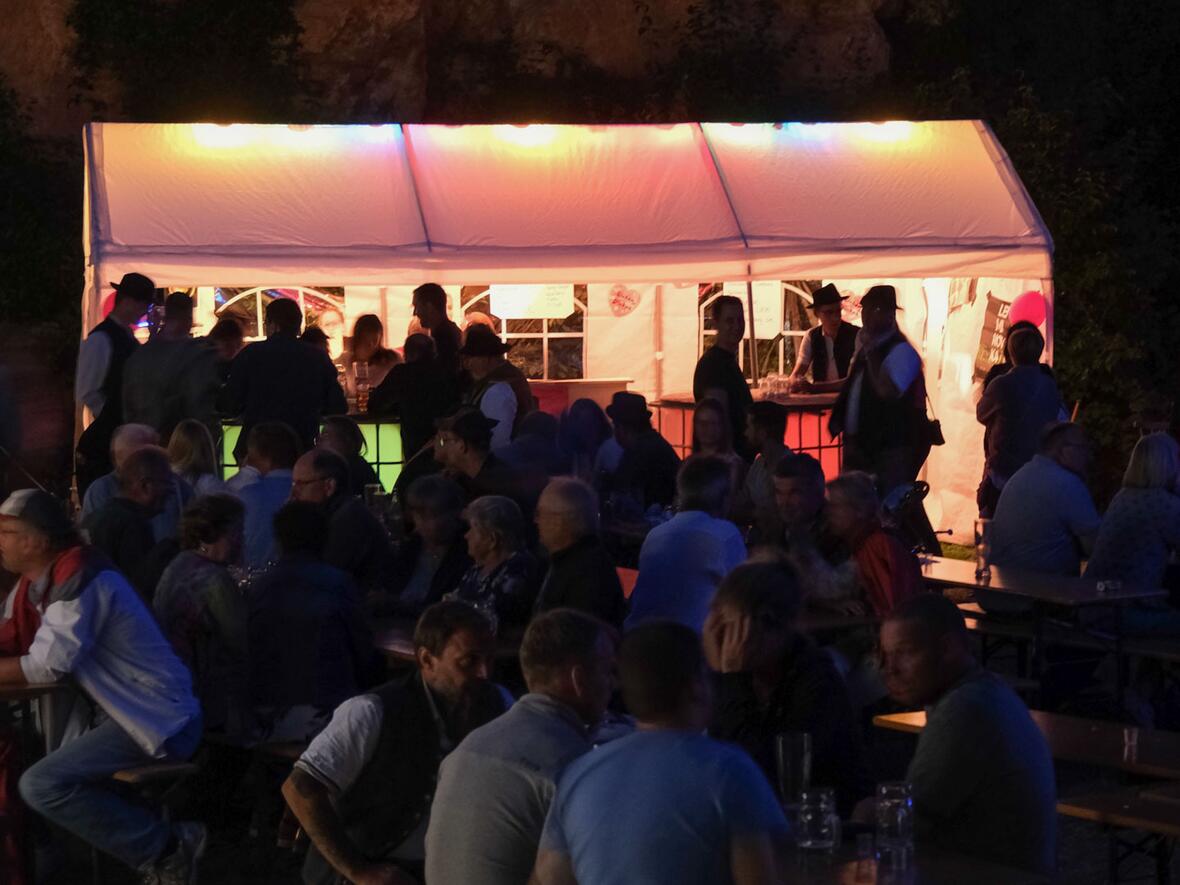 Kreuzsegnung beim Schützenverein Sehensand