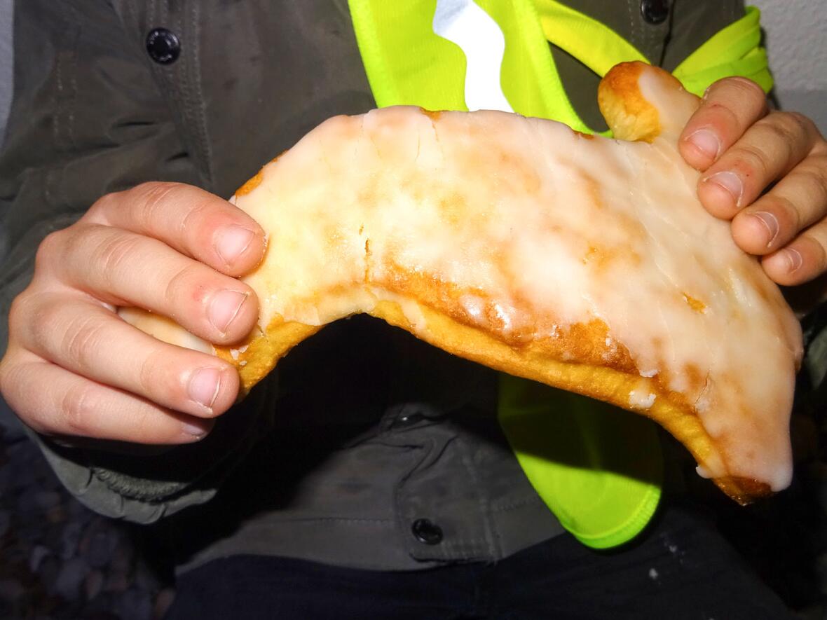 Geteilt schmecken die Martinsgänse noch besser.