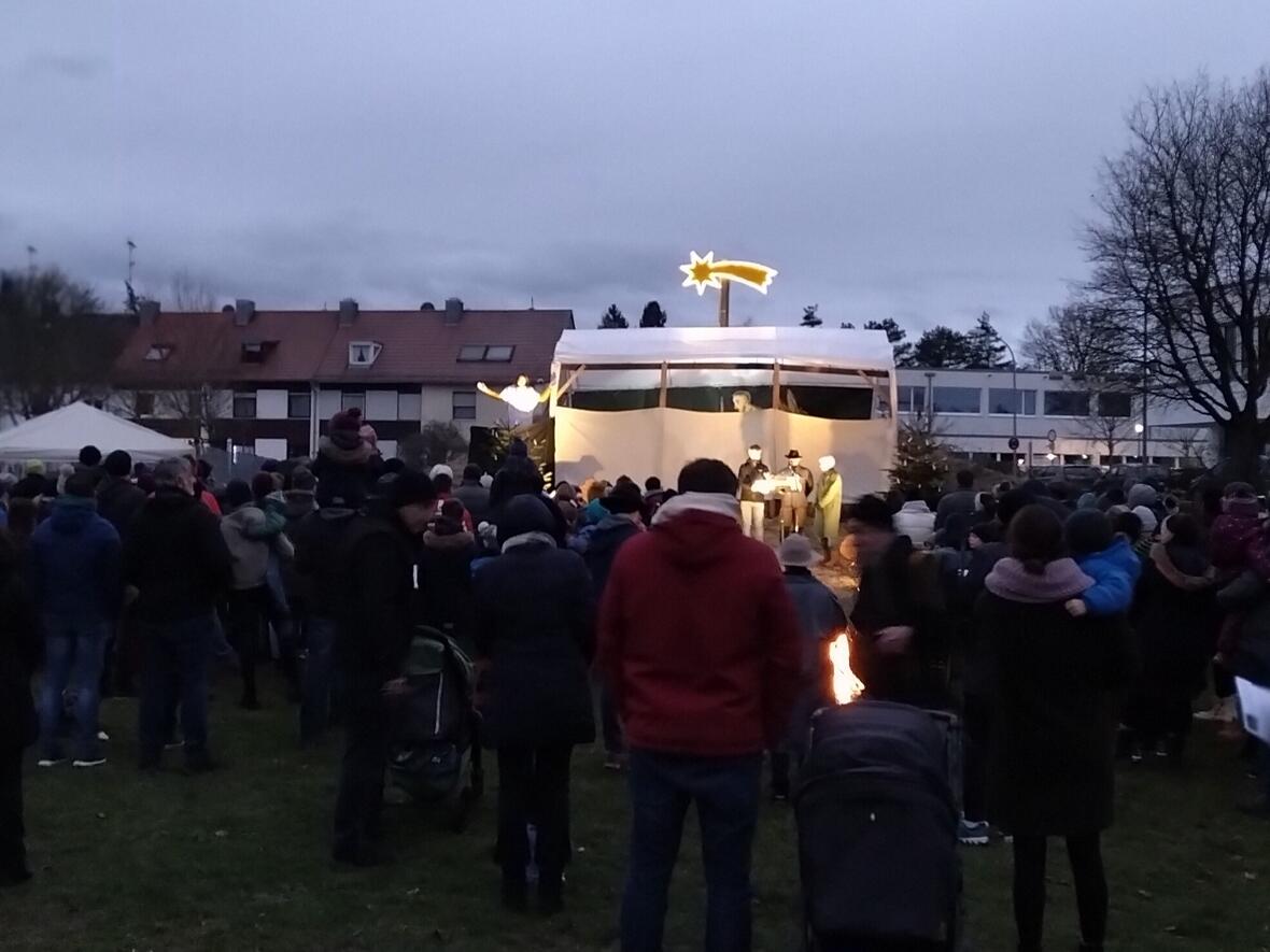Viele Besucher kamen zur Krippenfeier am Schwalbanger.