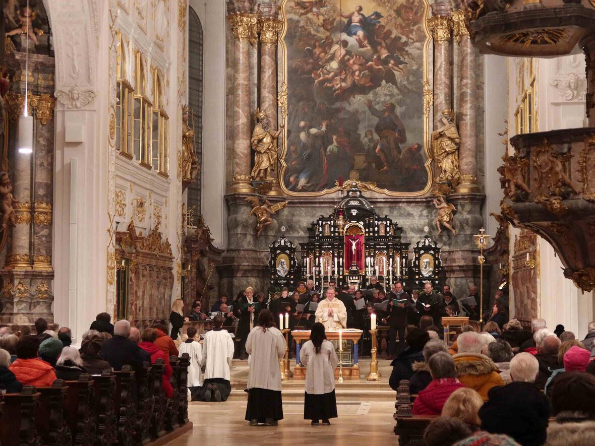 Hochamt Christkönig in der Hofkirche