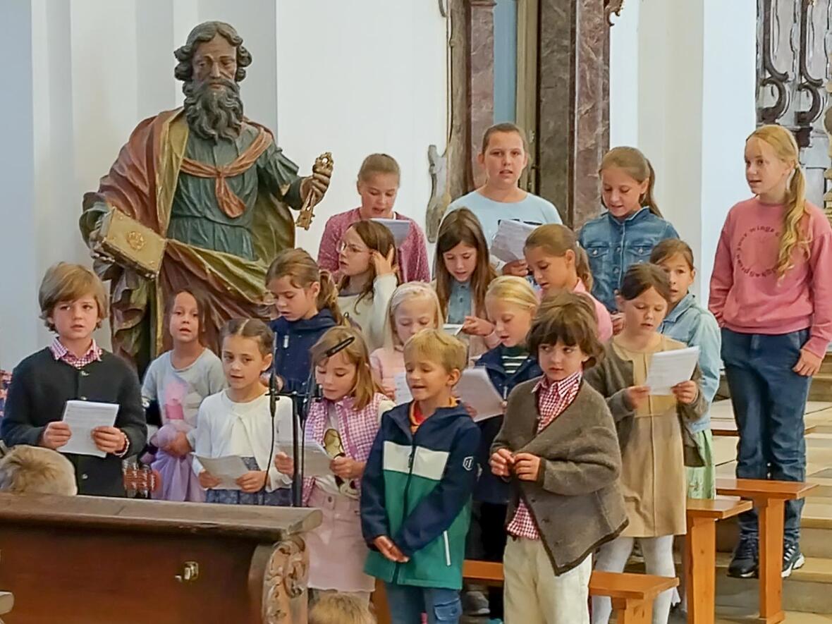 Wie immer hören- und sehenswert: der Kinderchor St. Peter