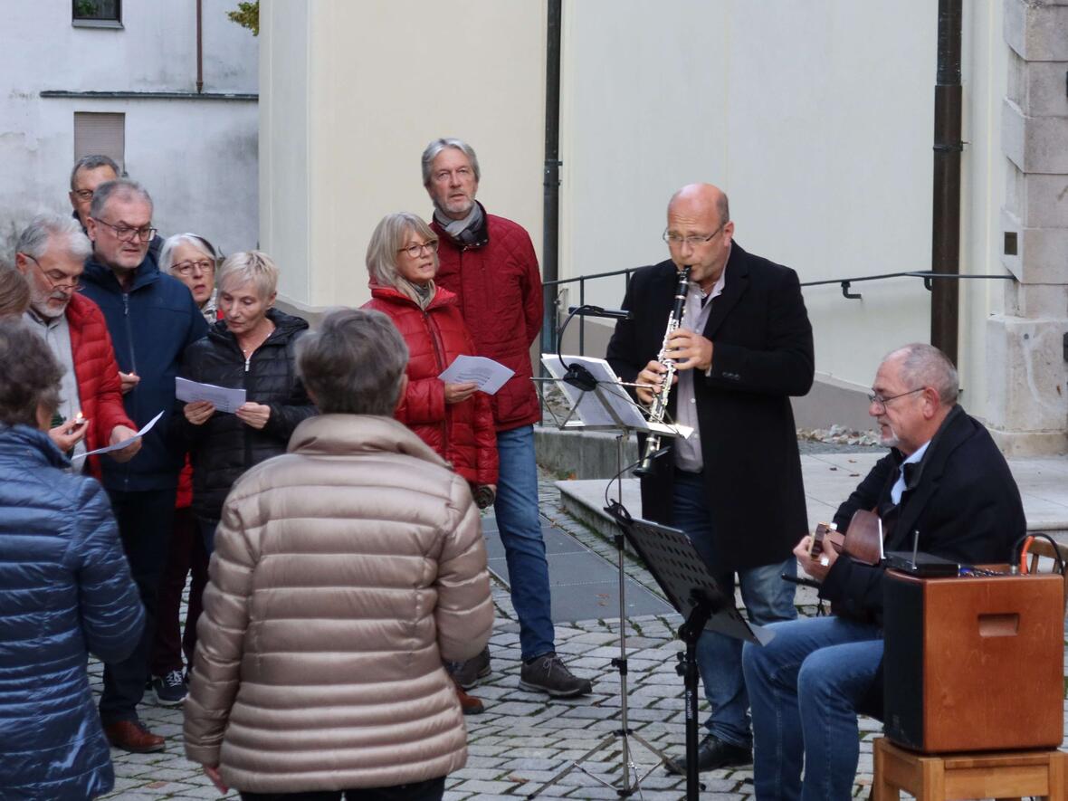 Markus Haninger und Josi Voigt mit Klarinette und Gitarre