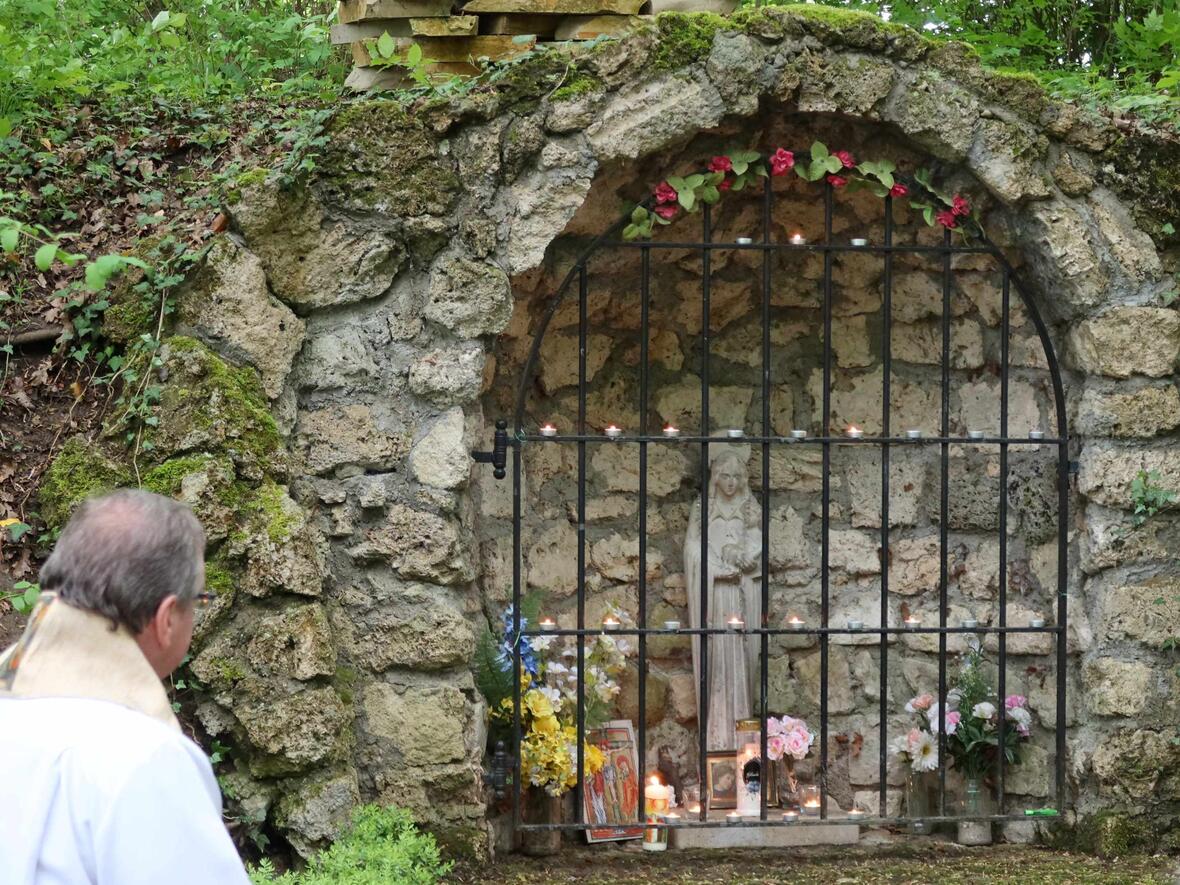 Maiandacht an der Mariengrotte an der Schanz