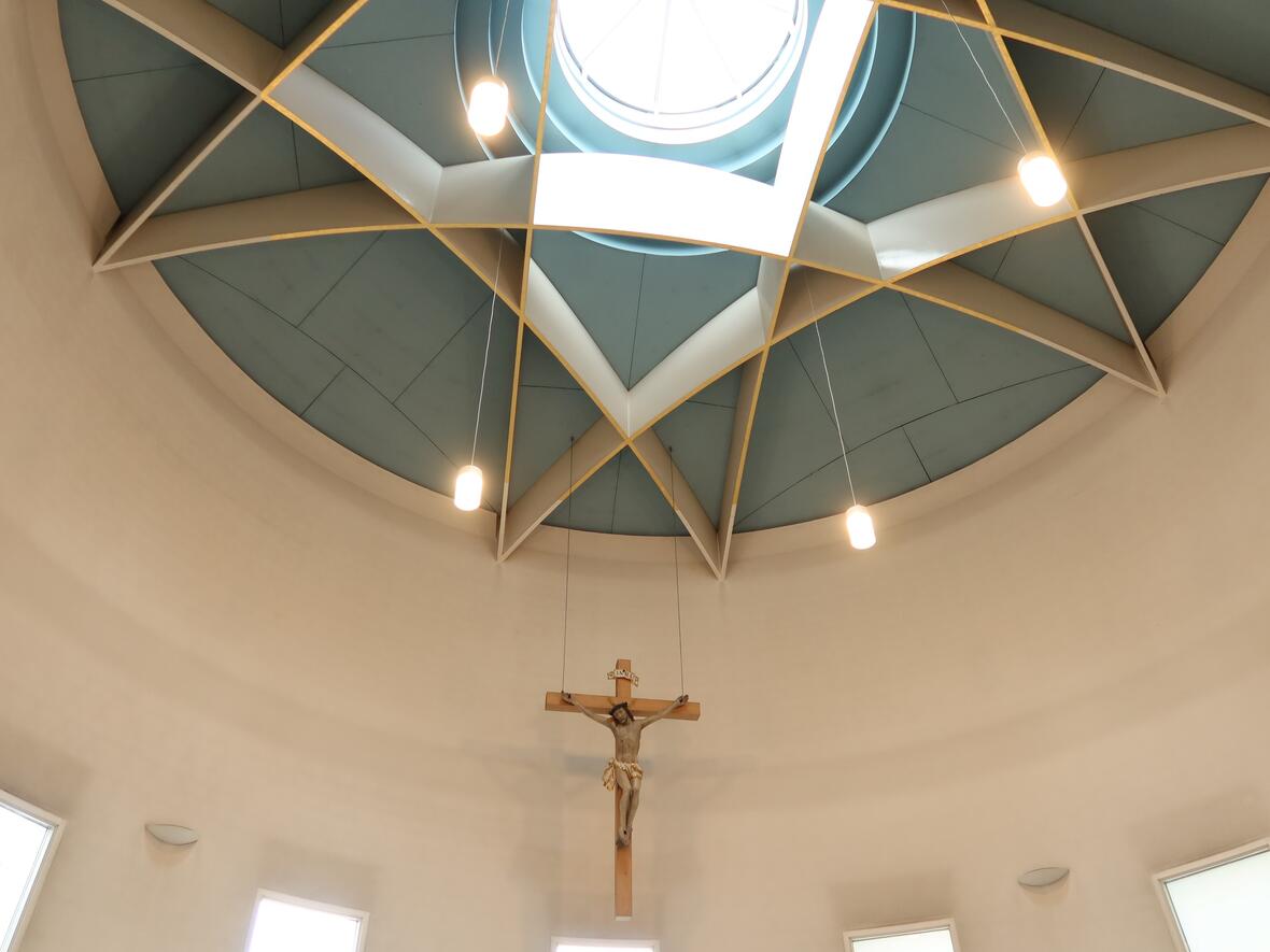 Über allem Christus.