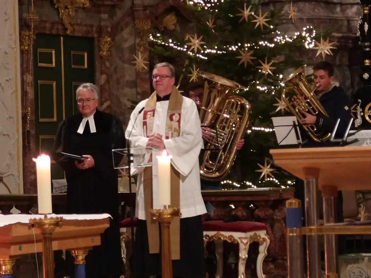 Die ökumenische Feier an Hl. Abend wurde von jüngen Bläsern musikalisch gestaltet.