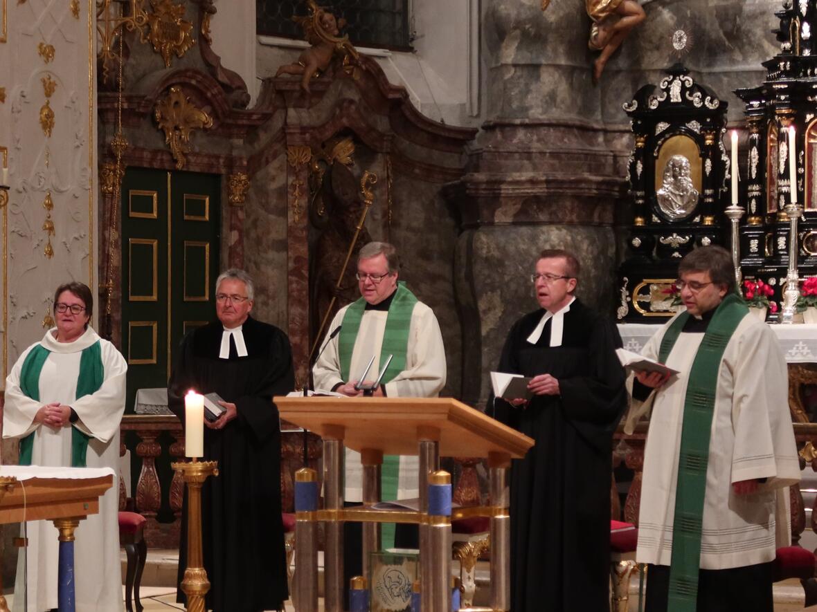 Bibelsonntag 2024 Die Seelsorgeteams der PG und der Christuskirche gestalteten den Gottesdienst.