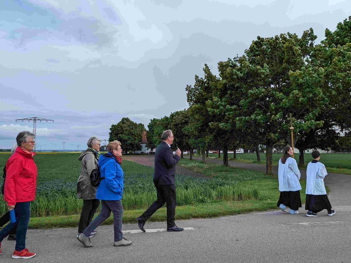 Auf den letzten Metern vor dem Kahlhof ...