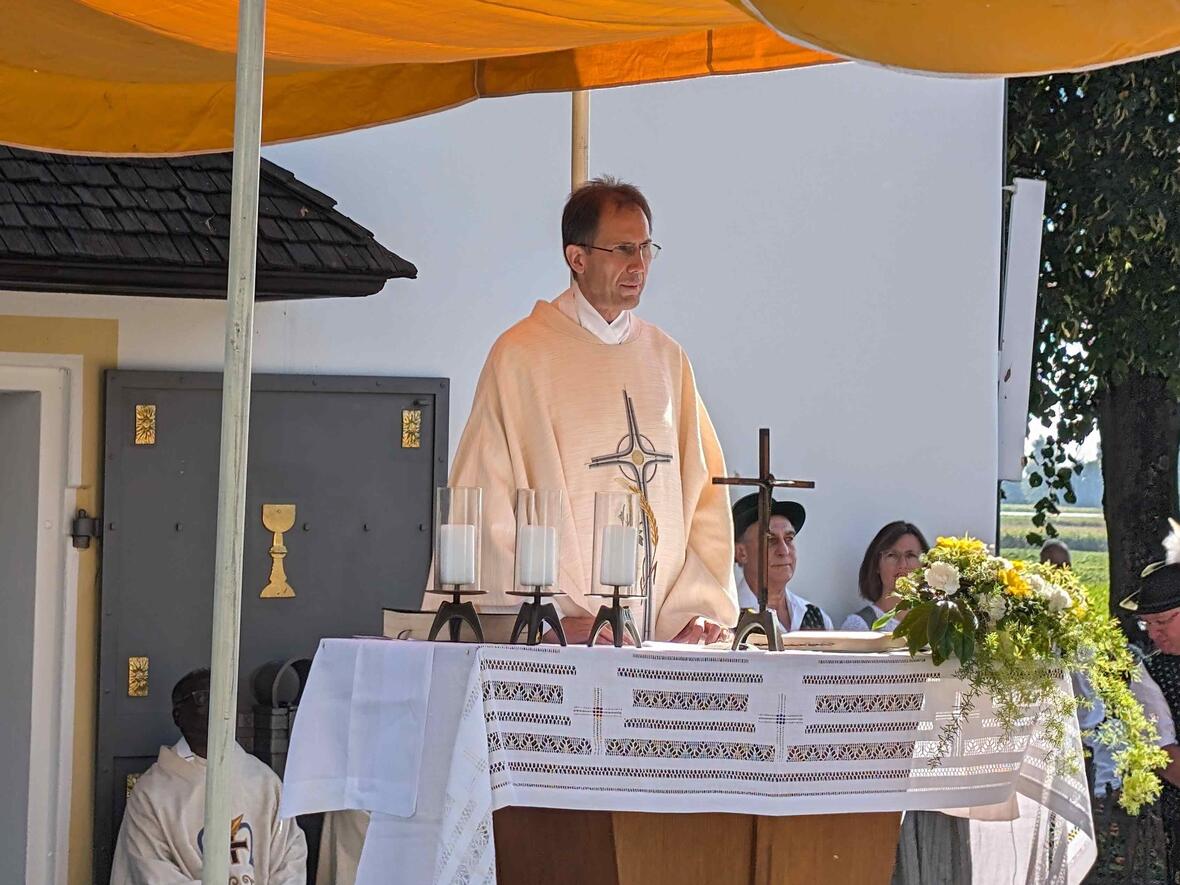 Der neue Kaplan Richard Reißner wurde am Kahlhoffest vorgestellt.