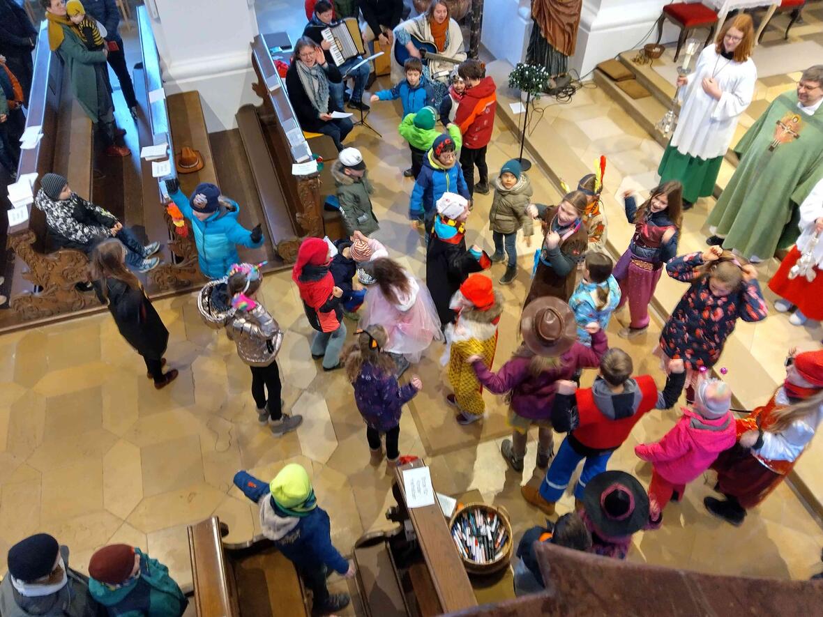 Familiengottesdienst zur Faschingszeit