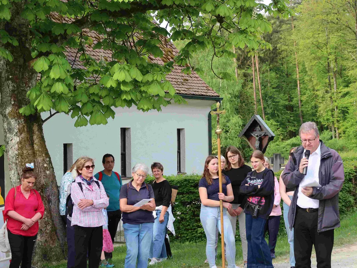 Ps 131: Gott ist nicht zu begreifen, wer sich vertrauensvoll in seine Hand begibt, findet Frieden.