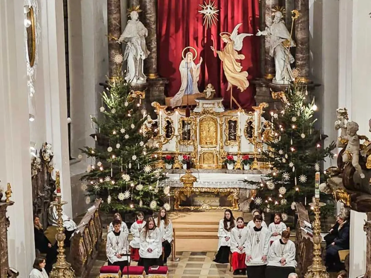 Das Kind in der Krippe lädt ein zu Menschlichkeit