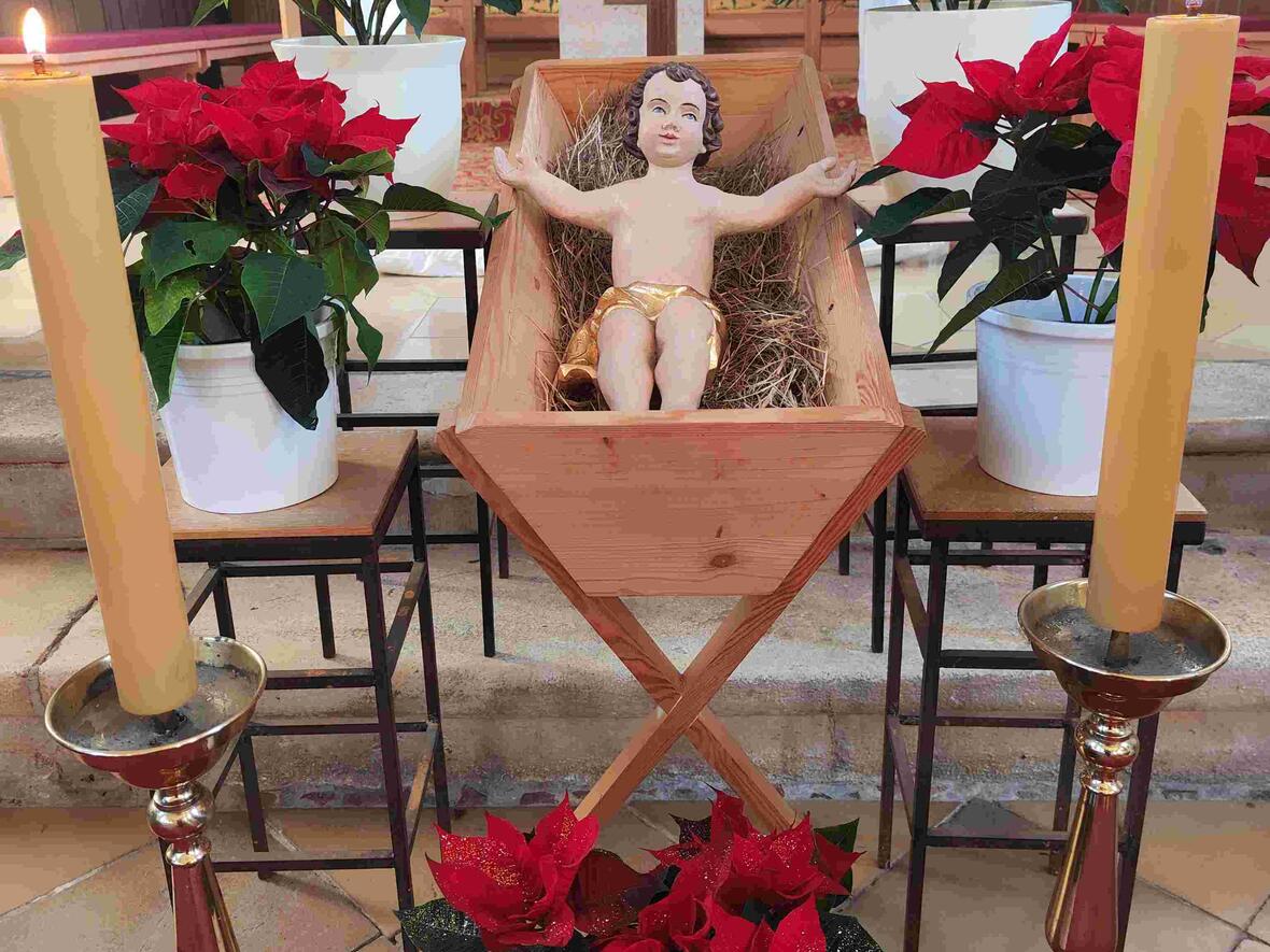 Das Jesuskind in der Krippe in Rohrenfels.