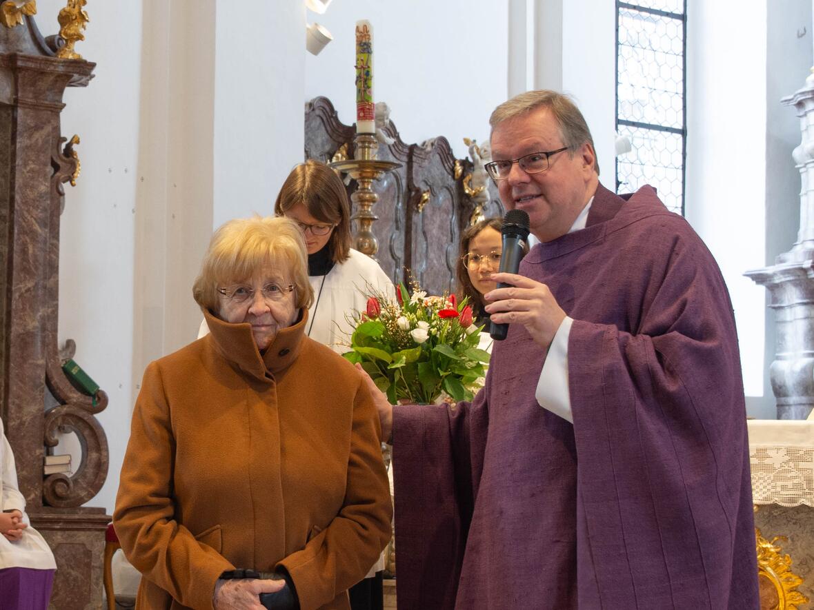 Finni Meier - das Gedächtnis und gesammelte Wissen der Kirchenverwaltung St. Peter