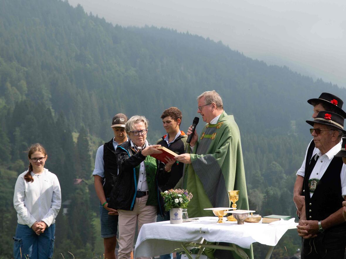Auch beim Evangelium kam die Sonne raus.