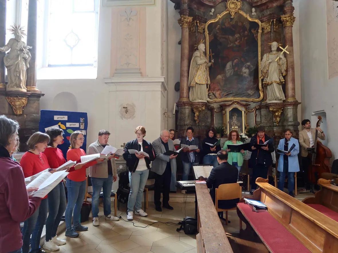 Der Chor Leuchtfeuer begeisterte mit "A little Jazz Mass"