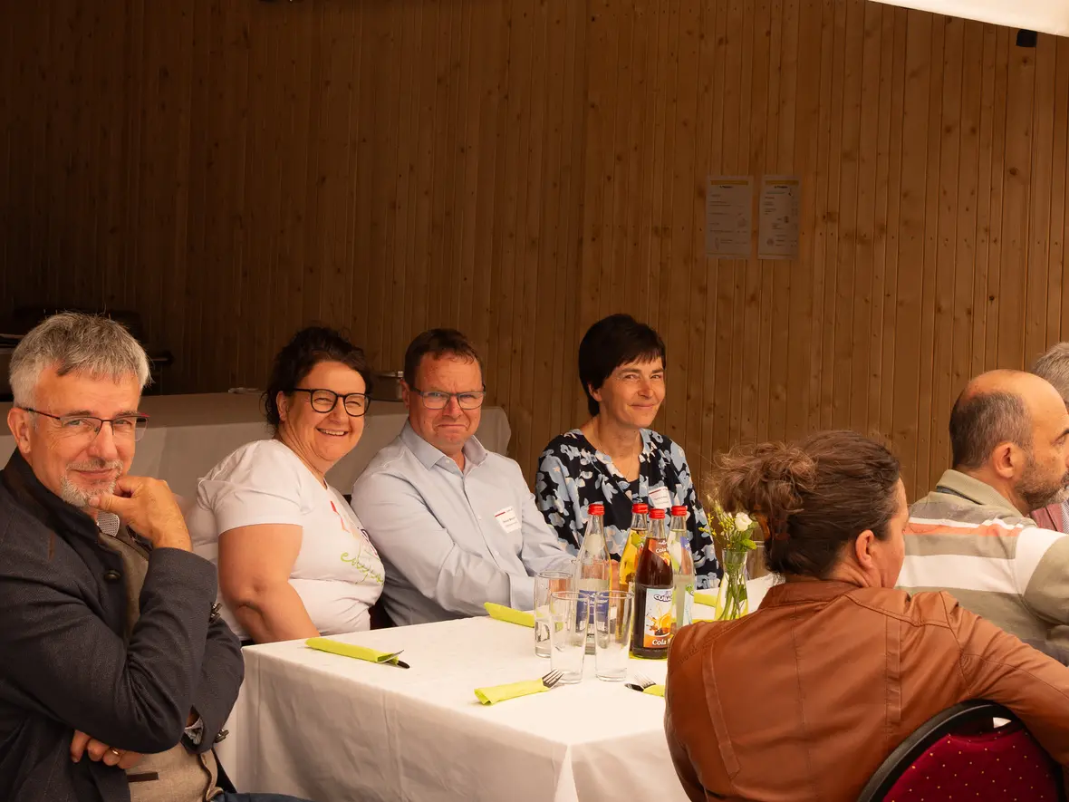 Kirchenverwaltung und Pfarrgemeinderat bei der Einweihung