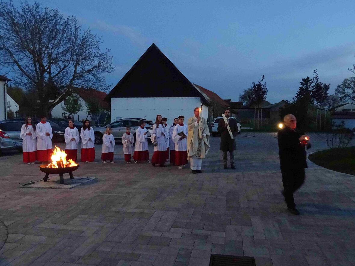 Osterfeierlichkeiten in Wagenhofen