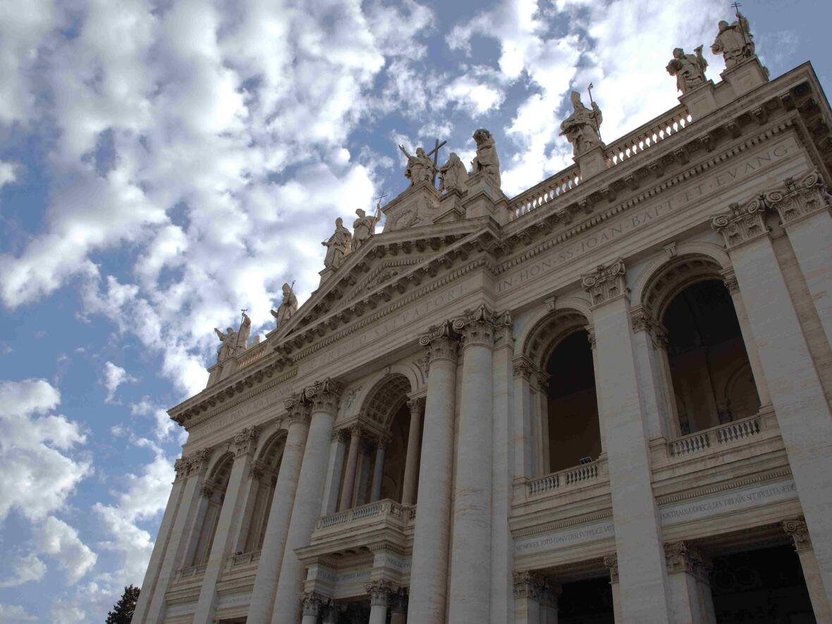 Gottesdienst in der Katakomben-Basilika Lateran-Basilika