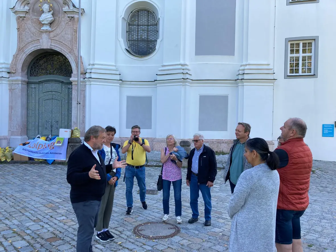 Erklärungen von Pfarrer Kirchensteiner