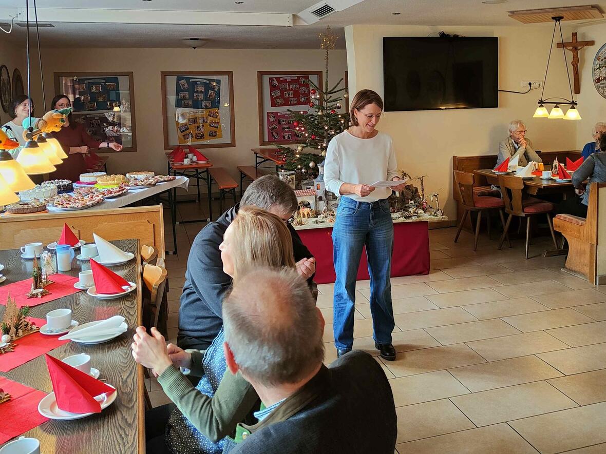 Pfarrgemeinderatsvorsitzende Sonja Braun begrüßte die zahlreichen Besucher.