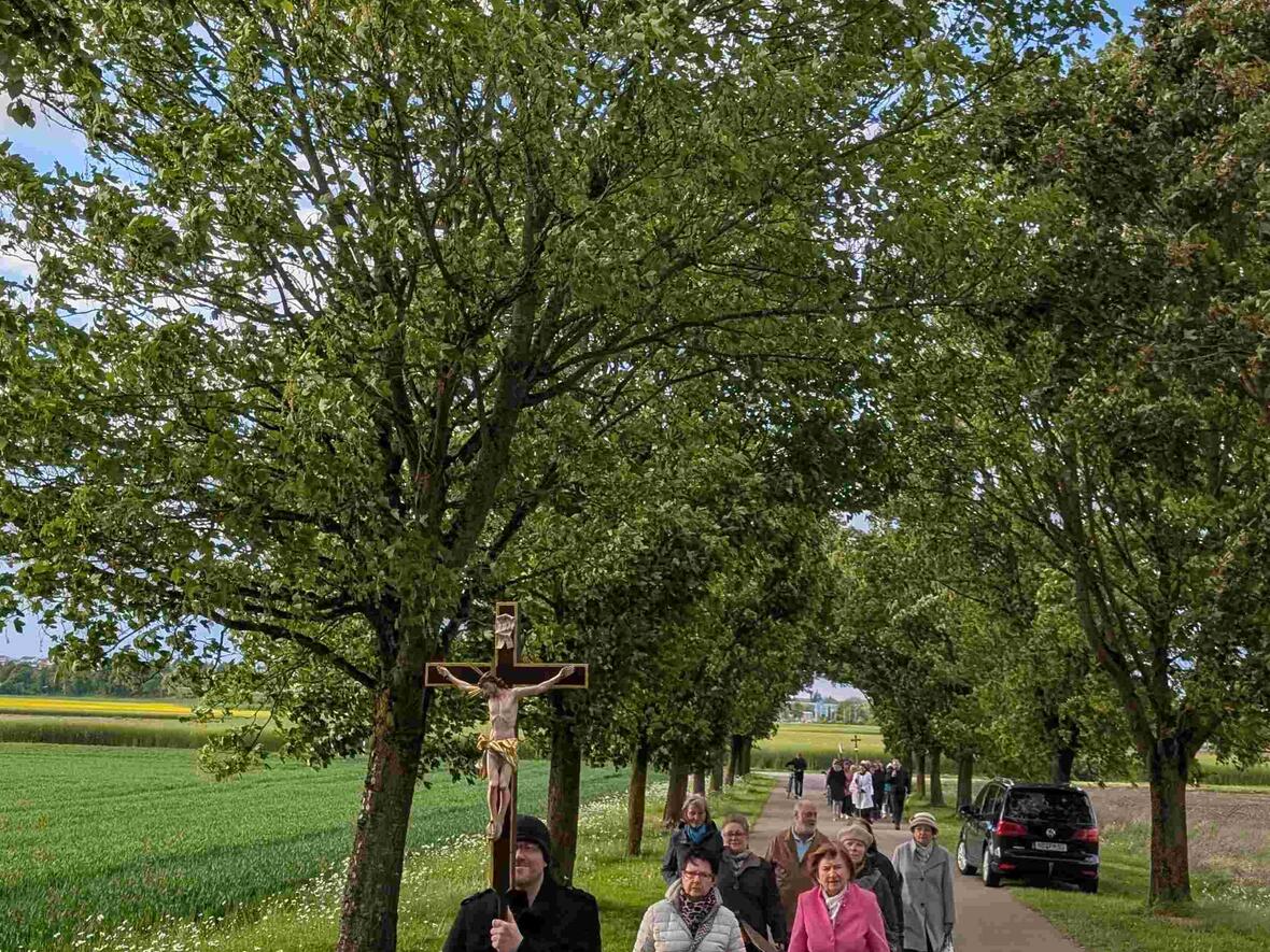 Die Sehensander Gruppe kam als erste an ...