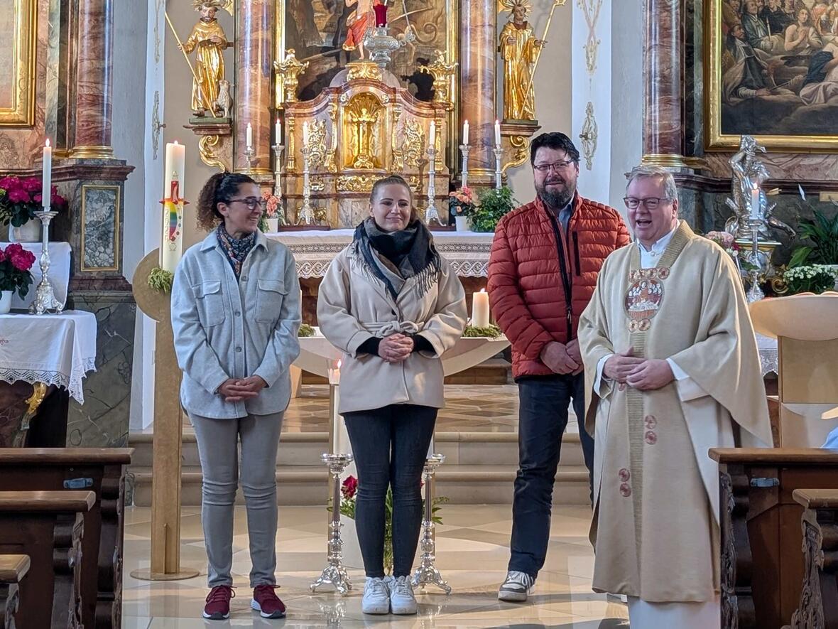 Victoria Latoska, Maria Caramia und Andreas Hägele sind die gewählten Pfarrgemeinderäte in Ried.
