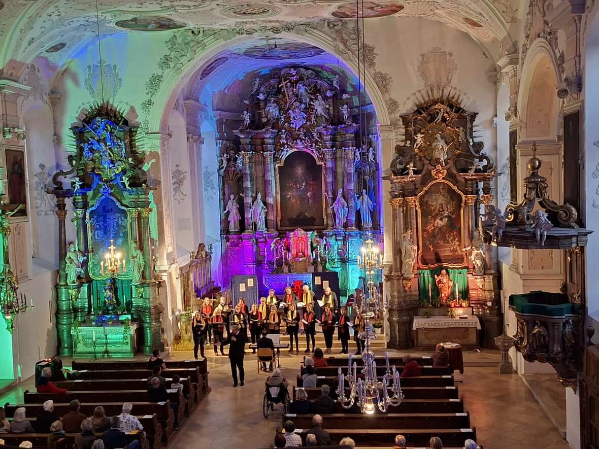 Von der Empore präsentierte sich die ganze Fülle der Illumination