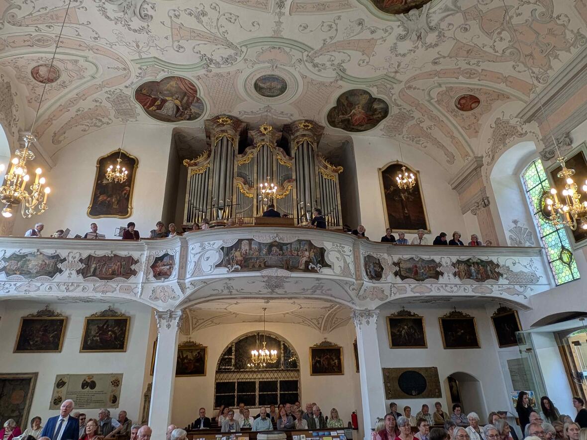 Der Kirchenchor begleitete den Gottesdienst. 