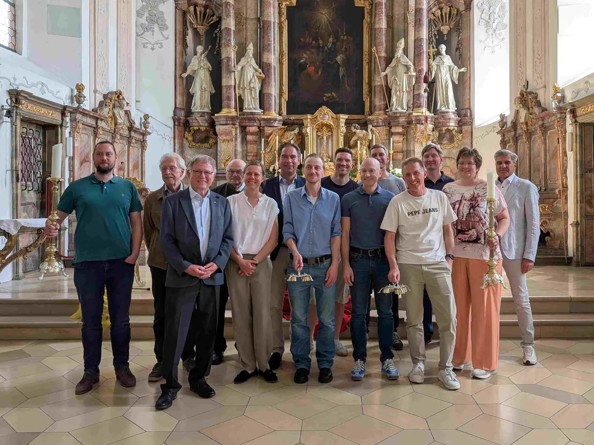 Gruppenfoto der ehemaligen Ministranten.