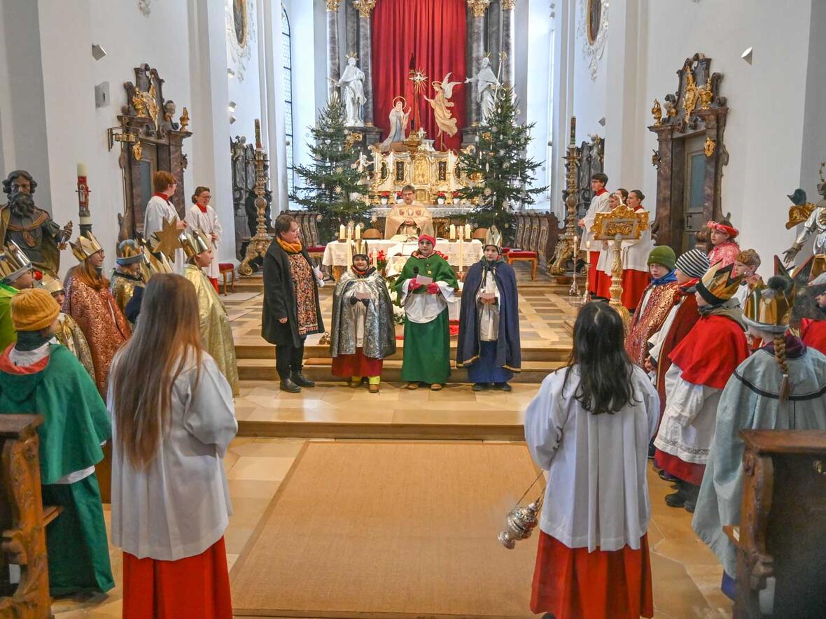 Sternsinger bei den Kyrie Rufen