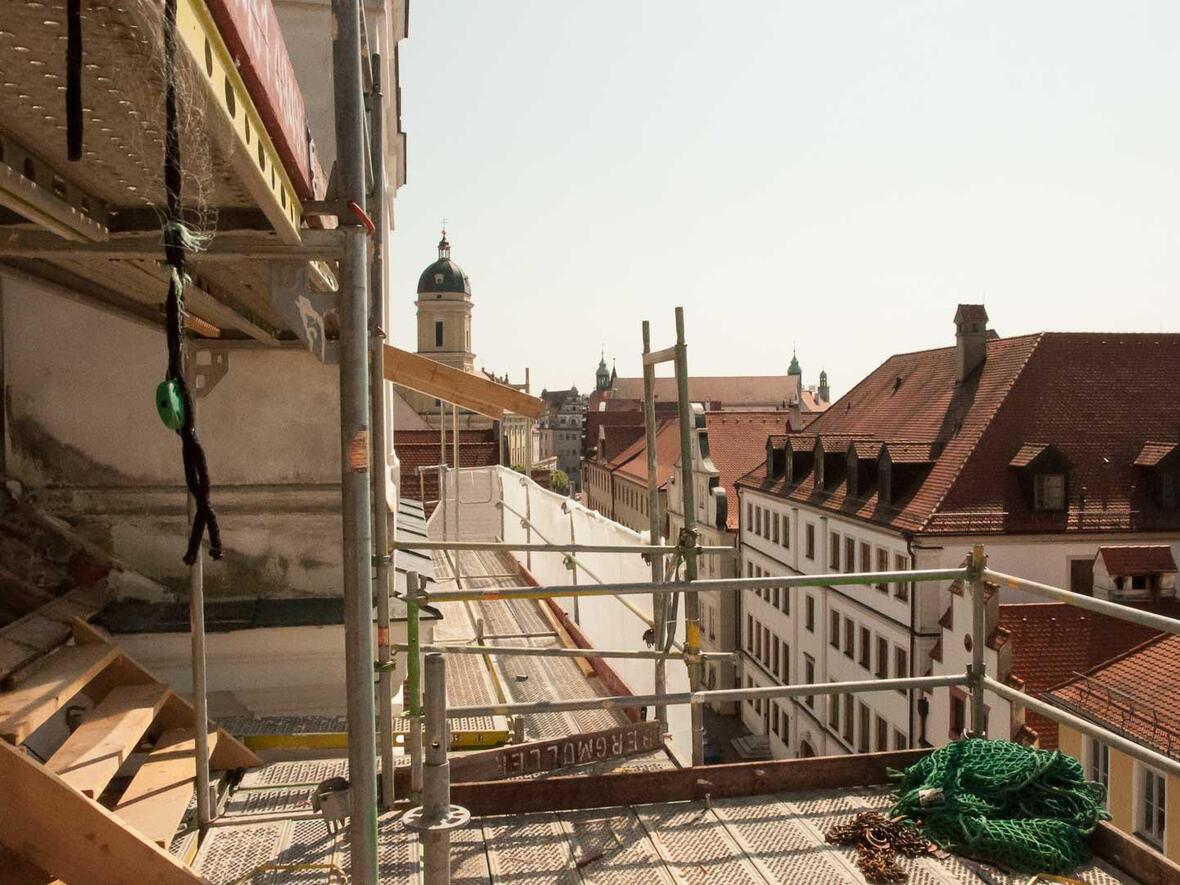 auf-dem-dach-von-st.-peter-im-juni_09_lightbox