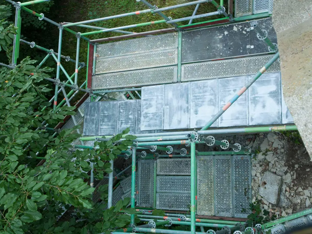 die-stuetzmauer-am-nachtberg_01_lightbox