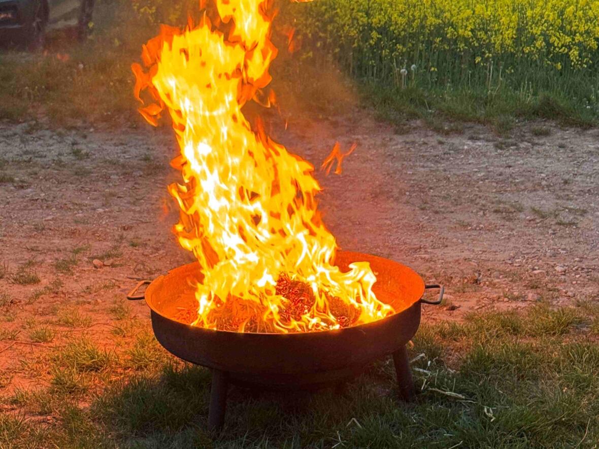 Firmfeuerwanderung