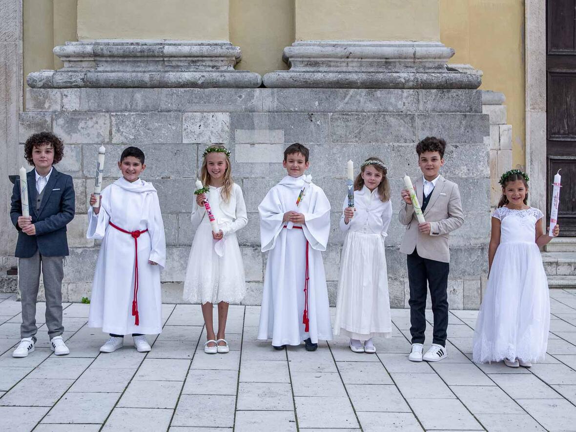 Die Rieder Kinder feierten in der Hofkirche.