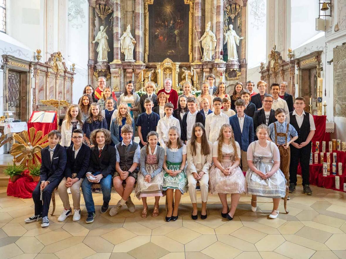 Die 11 Uhr Firmlinge