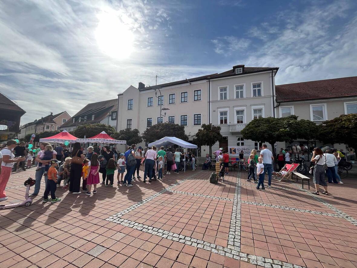 Schlangestehen für eine gelungene Aktion