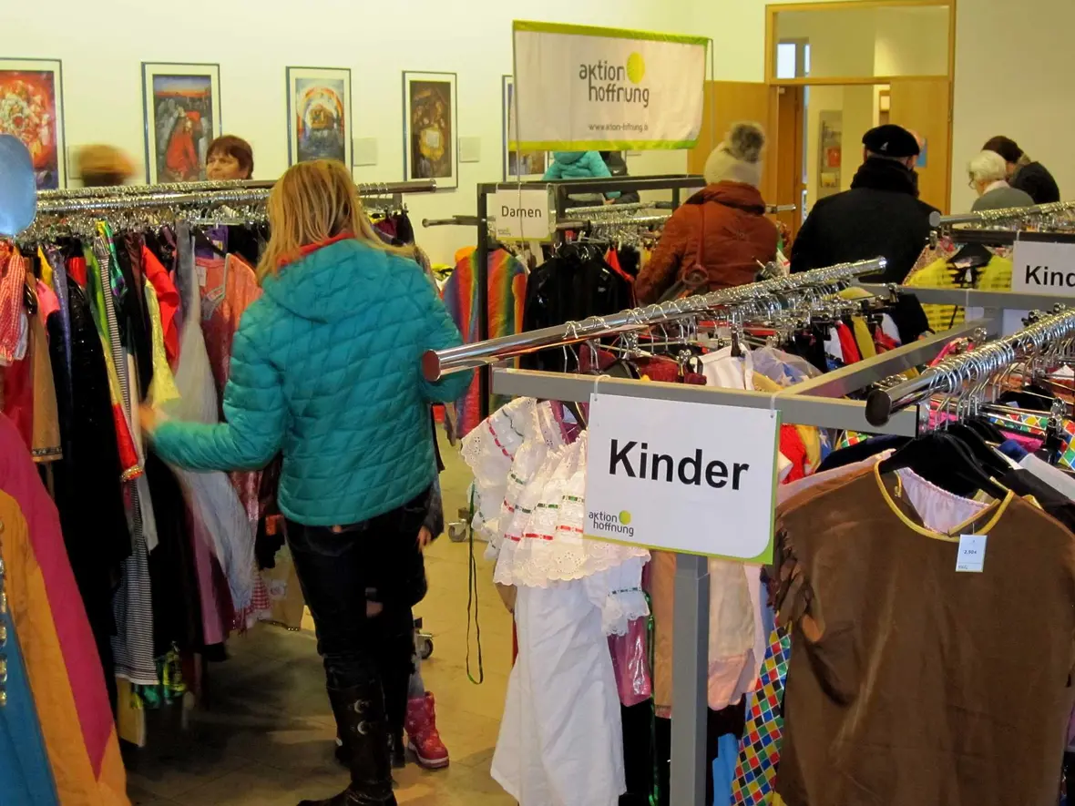 Großer Secondhand Faschingsmarkt im Pfarrsaal Hl. Geist