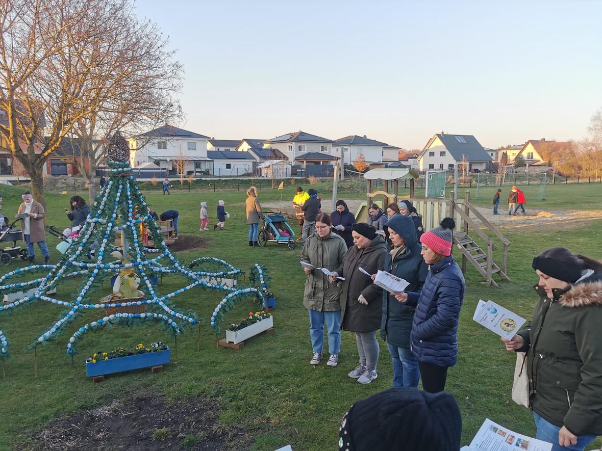 Auf dem Spielplatz in Ballersdorf