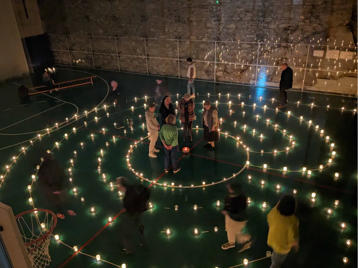 Der meditative Gang durch das Labyrinth 