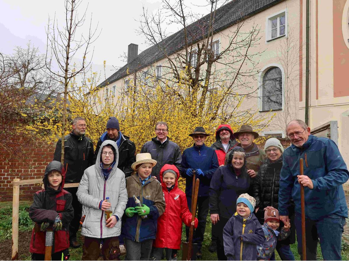 Gruppenfoto der Gärtner in Hl. Geist
