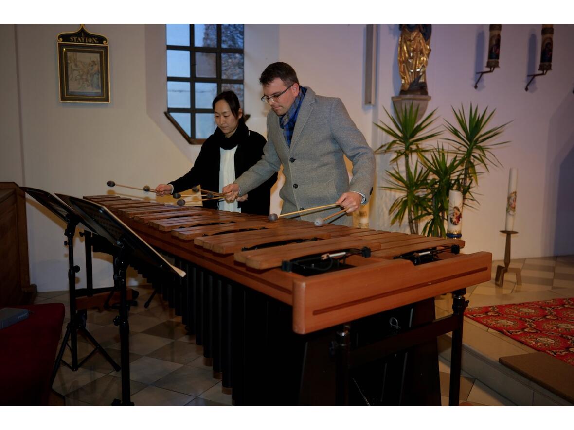 Quellenzeit Musik Abendmesse mit Christoph und Seon Yeong Hoffmann